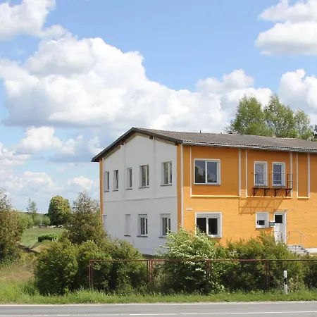 Am Alten Gutshaus * Nossentiner Huette